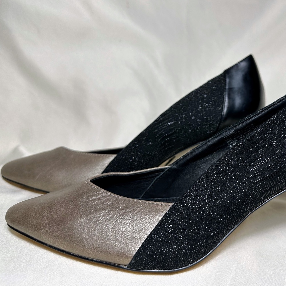Hal Rubenstein Black & Metallic Leather Embossed Pump Sz 8.5